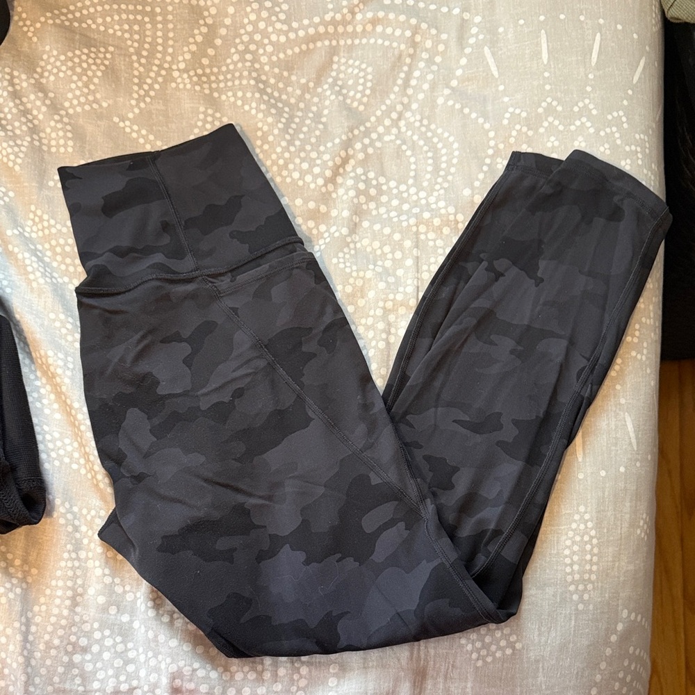 CRZ YOGA Black Camouflage Leggings